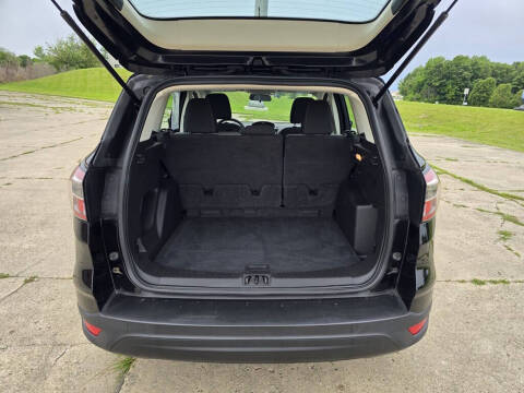 2017 Ford Escape S