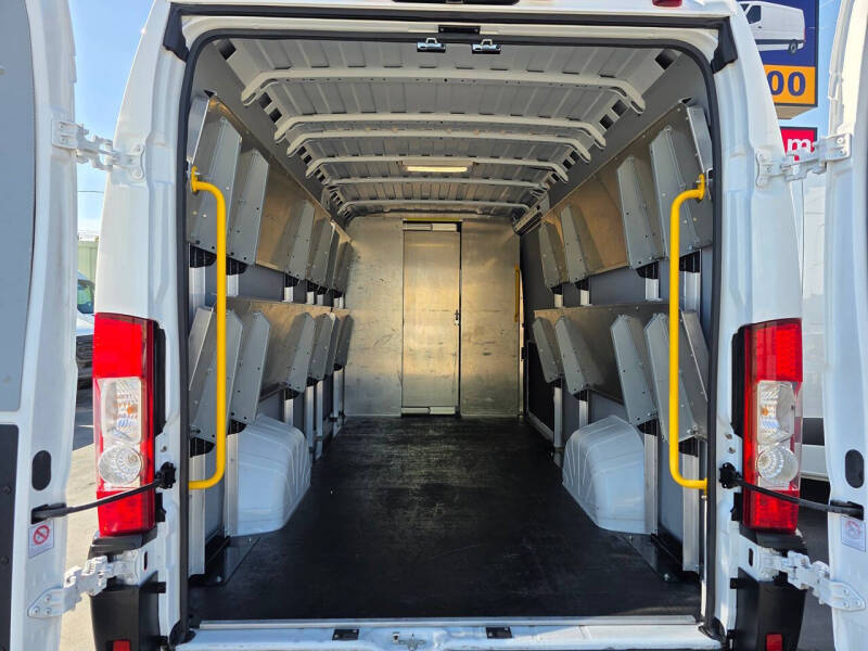 2023 RAM ProMaster 3500 159 WB