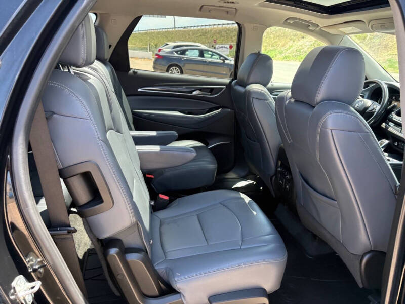 2019 Buick Enclave Essence