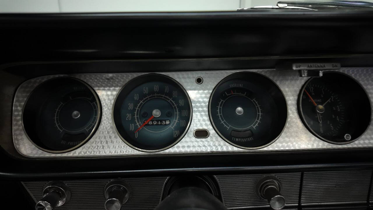 1964 Pontiac GTO 45