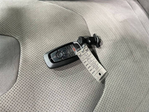 2017 Ford Fusion V6 Sport