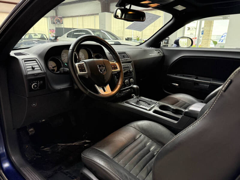 2013 Dodge Challenger SXT