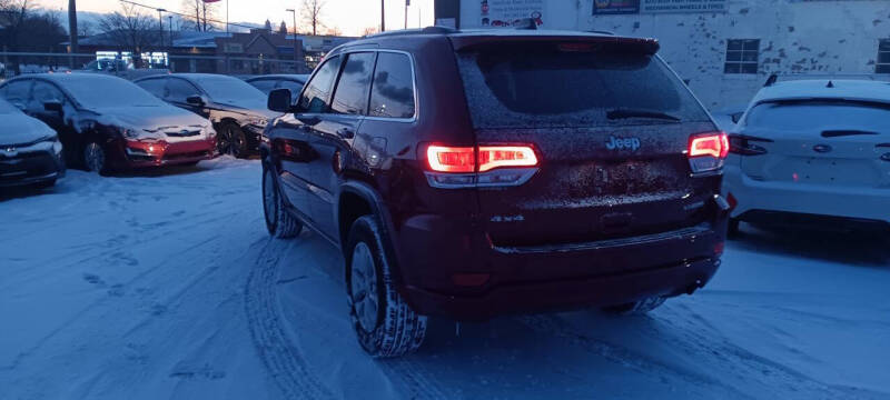 2021 Jeep Grand Cherokee Laredo E