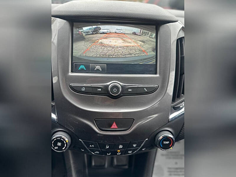 2017 Chevrolet Cruze LT Auto