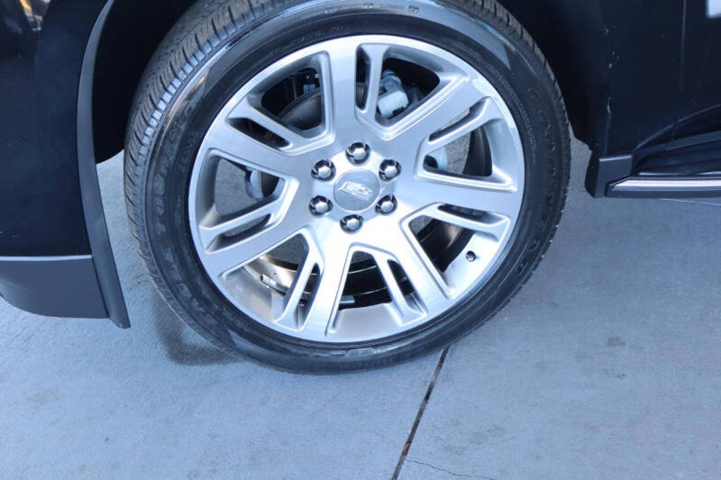 2018 Cadillac Escalade Luxury
