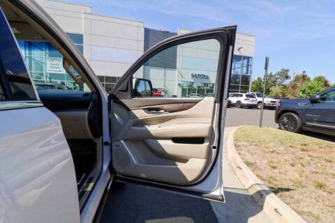 2018 Cadillac Escalade ESV Premium Luxury