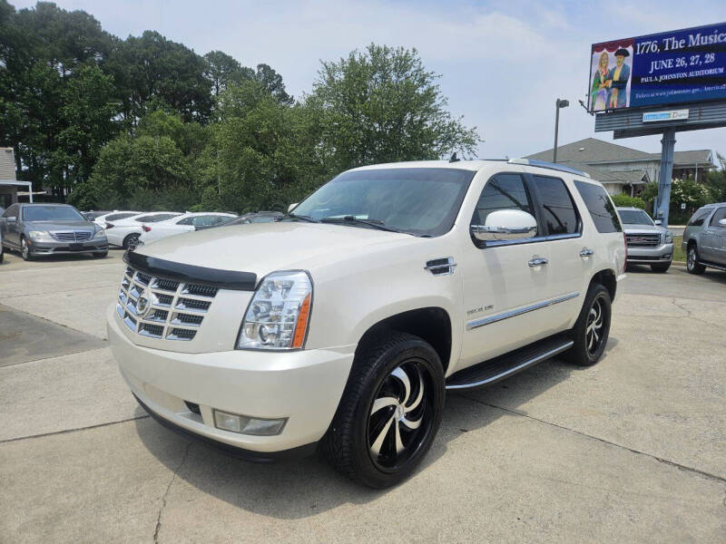 2012 Cadillac Escalade Luxury