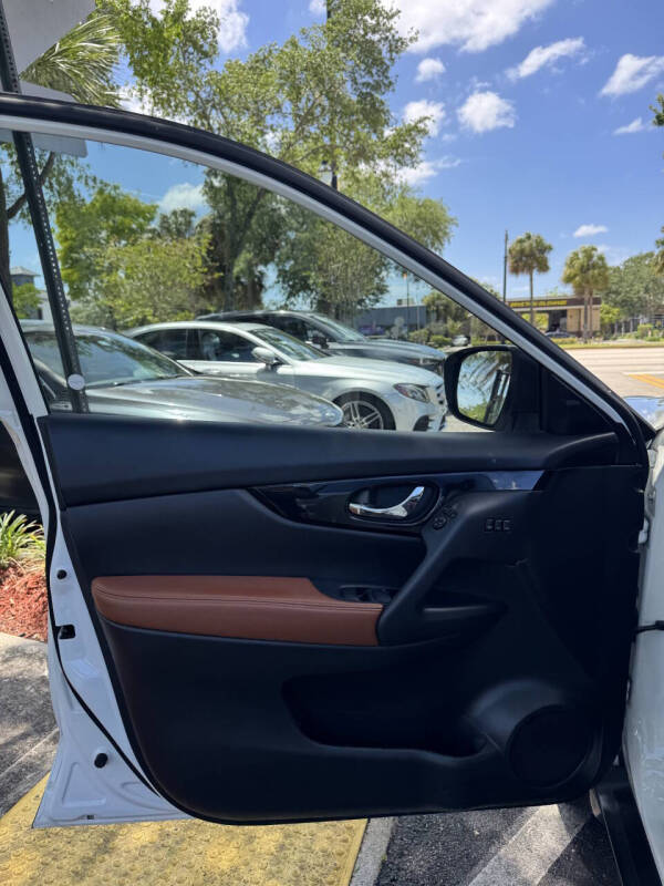2019 Nissan Rogue SL