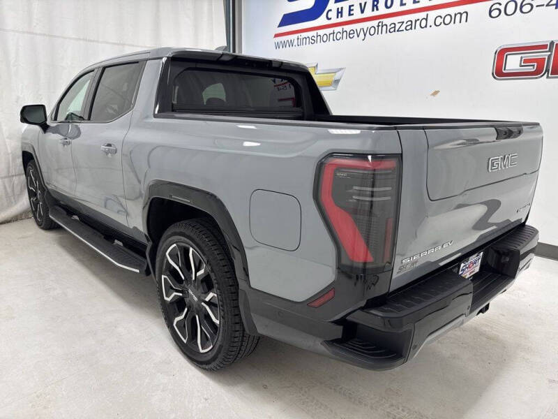 2025 GMC Sierra EV Denali