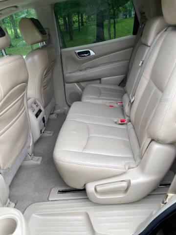 2013 Nissan Pathfinder SL