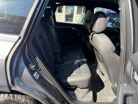 2015 Audi Q5 2.0T quattro Premium Plus