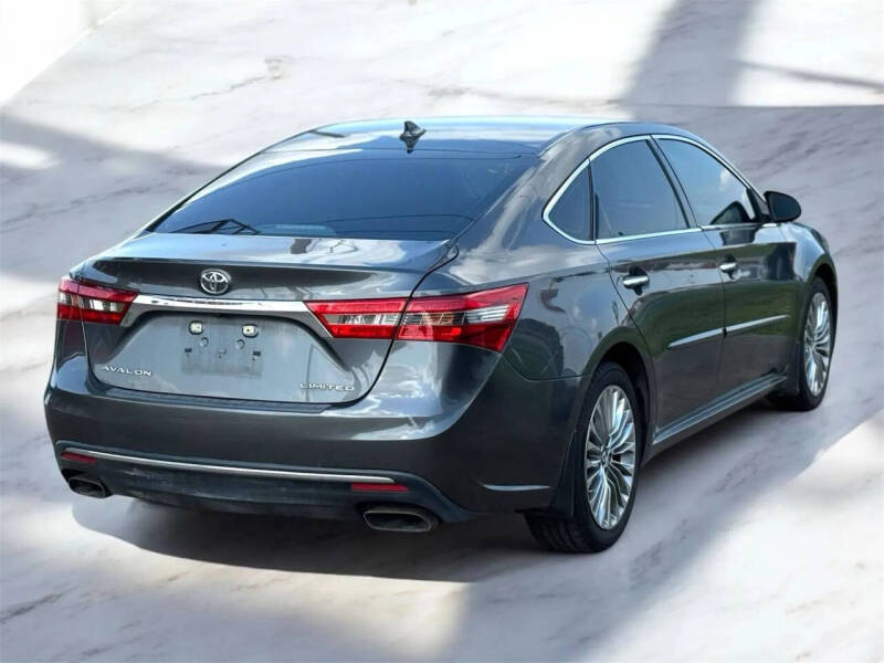 2017 Toyota Avalon Limited