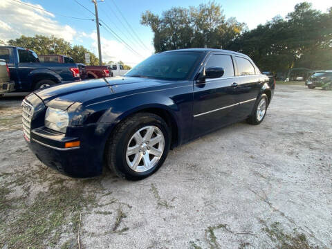 2006 Chrysler 300 for sale at Right Price Auto Sales in Waldo FL