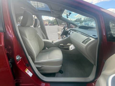 2010 Toyota Prius III