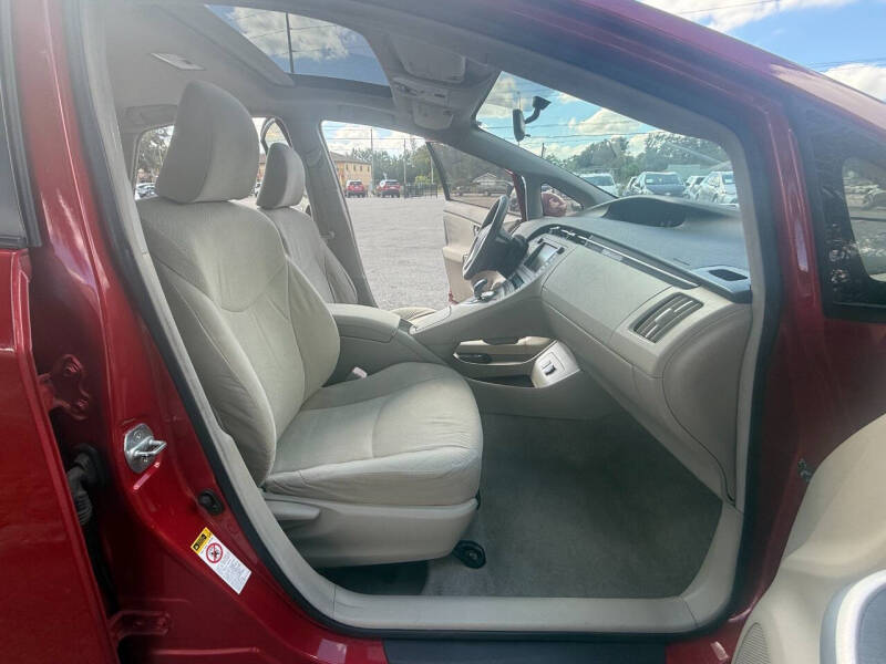 2010 Toyota Prius III