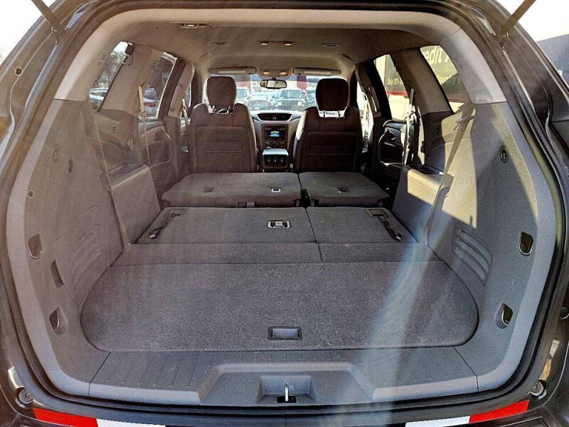 2016 Chevrolet Traverse LS