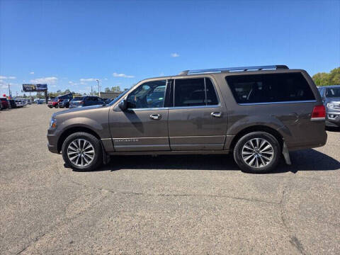 2017 Lincoln Navigator L Select