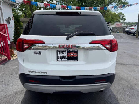 2018 GMC Acadia SLE-2
