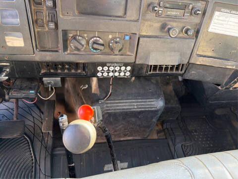 1990 International 4700