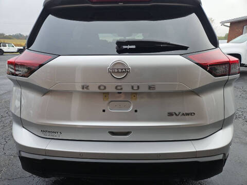 2024 Nissan Rogue SV