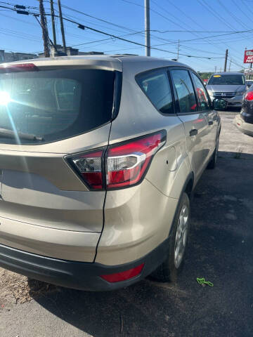 2017 Ford Escape S