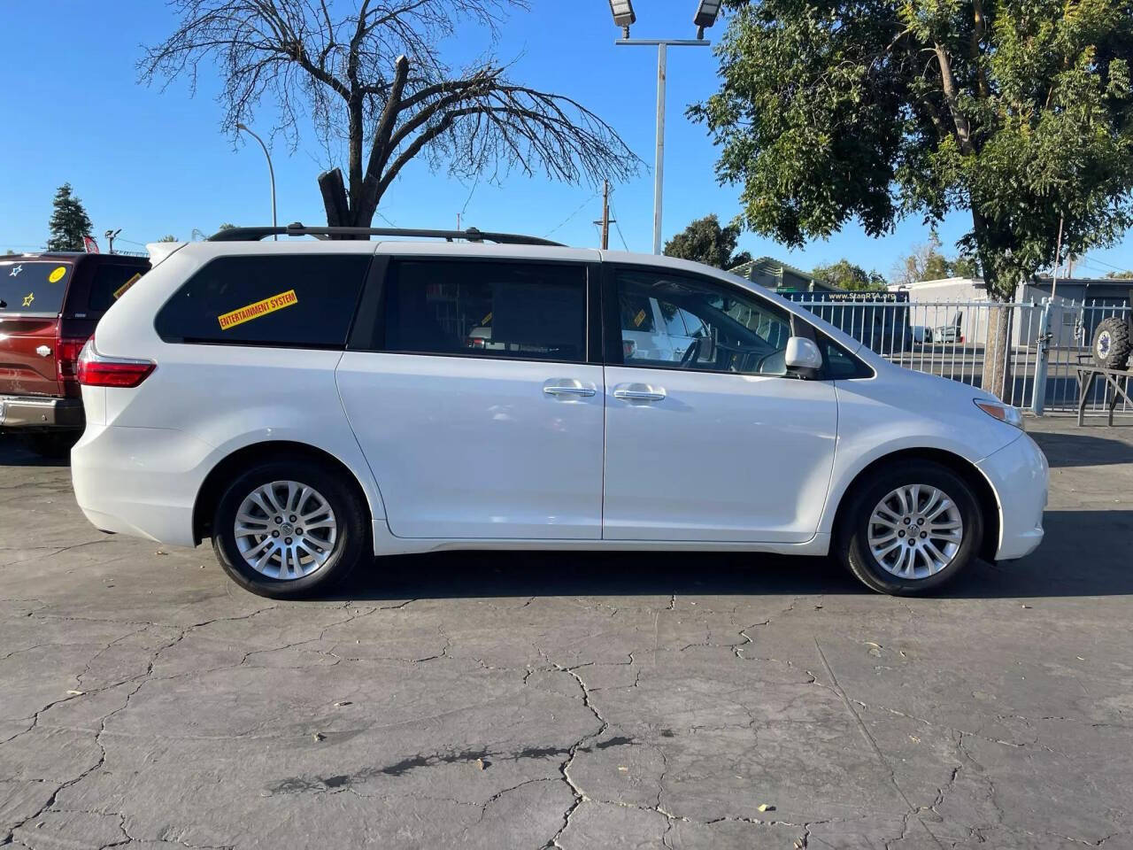 2015 Toyota Sienna for sale at Victory Motors Inc in Modesto, CA