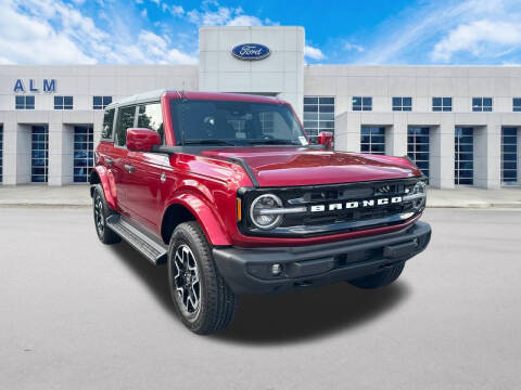 2026 Ford Bronco Outer Banks