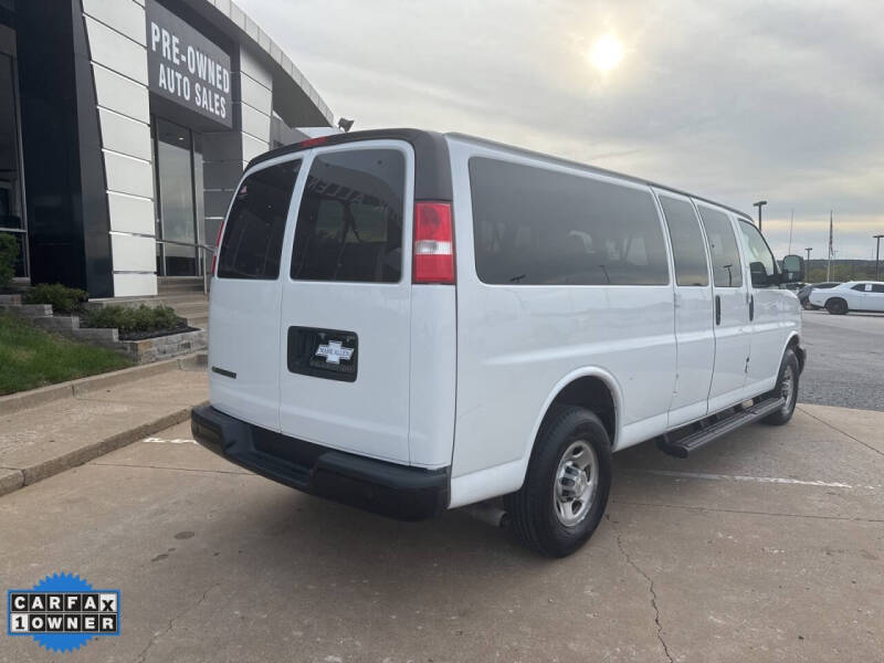 2022 Chevrolet Express LS 3500