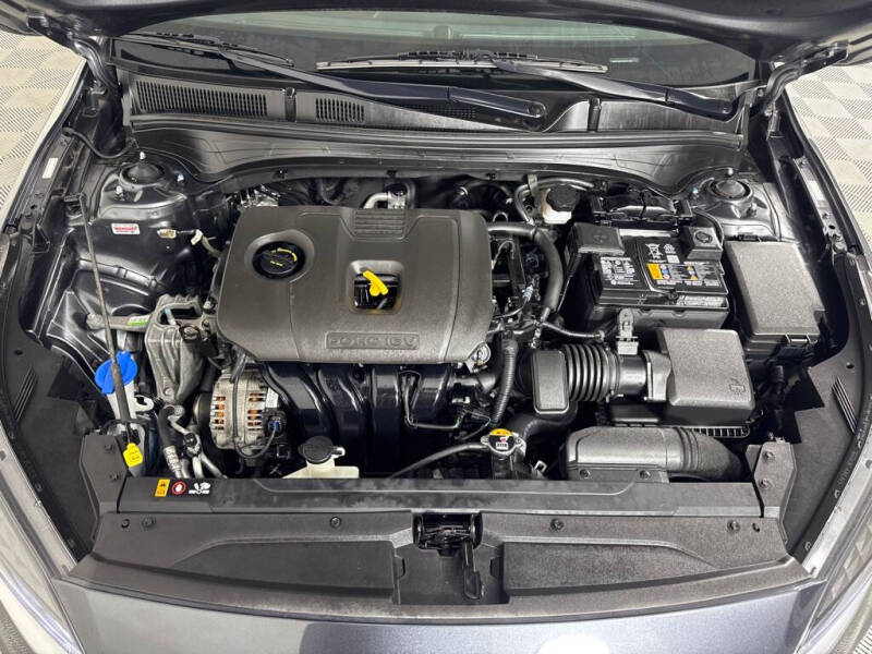 2022 Kia Forte GT Line