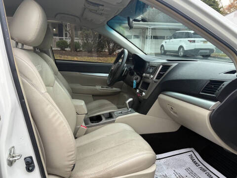 2014 Subaru Legacy 2.5i