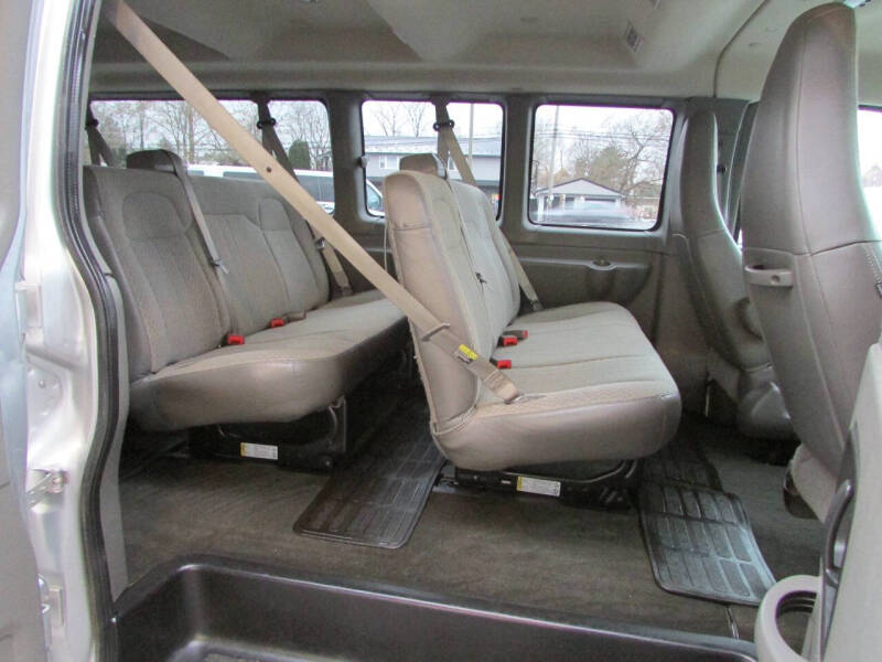 2016 Chevrolet Express LT 3500