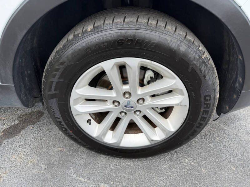 2011 Ford Explorer XLT
