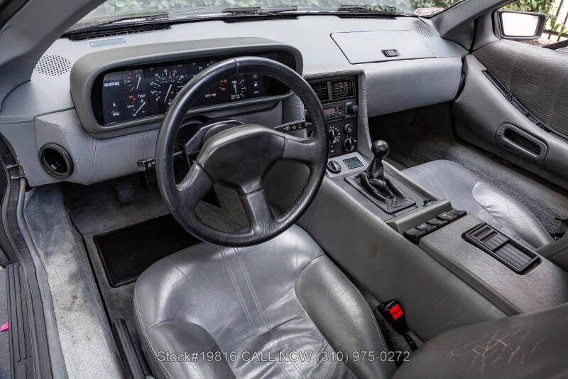1981 DeLorean DMC-12