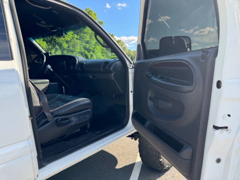 2000 Dodge Ram 2500 SLT