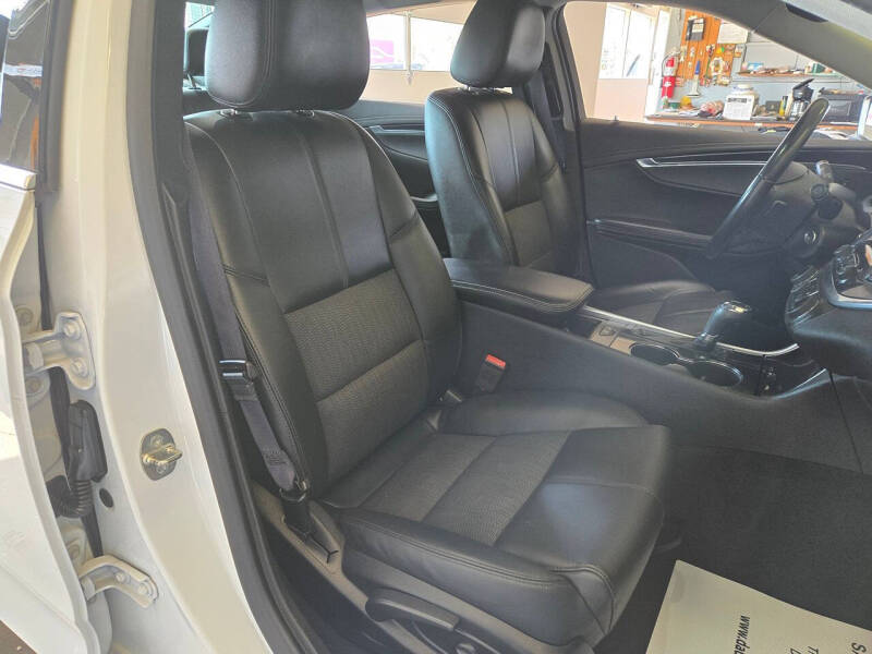 2017 Chevrolet Impala LT