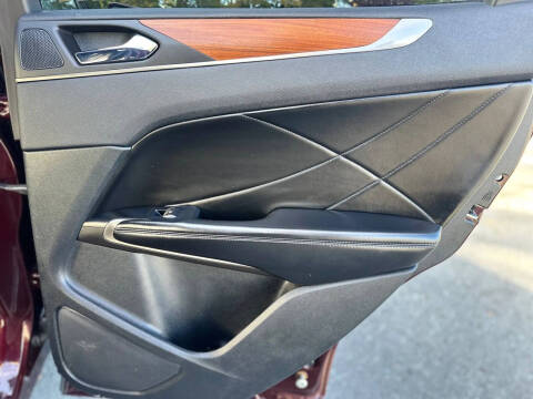 2017 Lincoln MKC Select