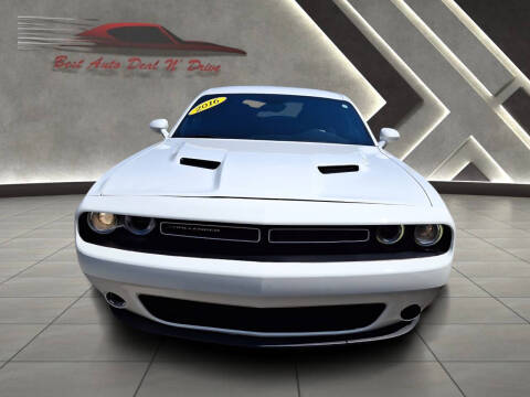 2016 Dodge Challenger SXT