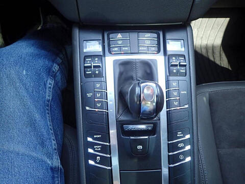 2015 Porsche Macan S