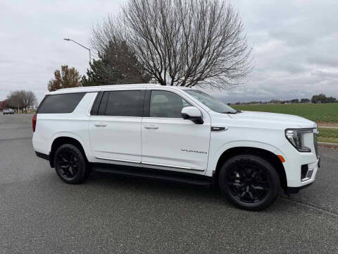 2021 GMC Yukon XL SLT
