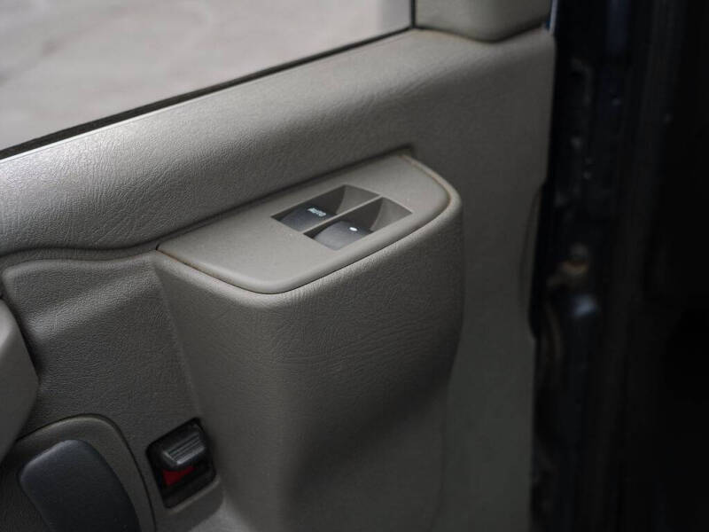 2019 Chevrolet Express 2500