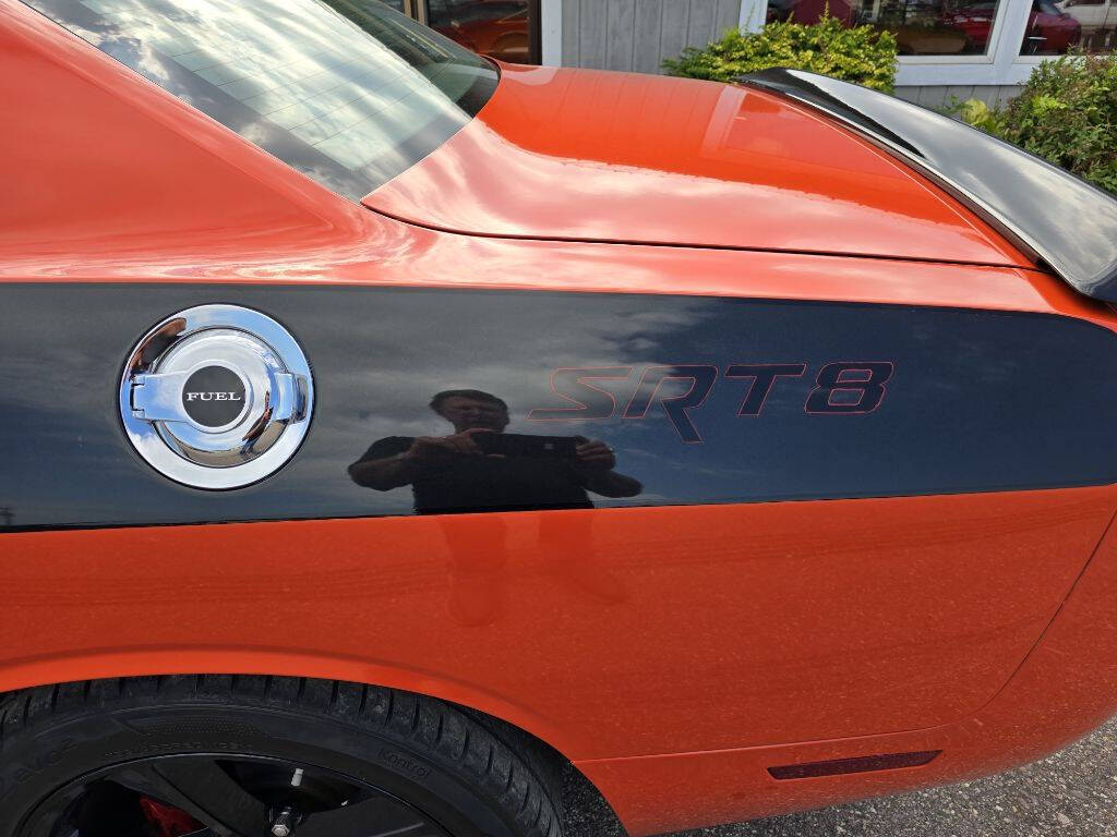 2009 Dodge Challenger 16