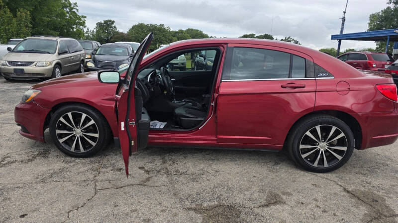 2011 Chrysler 200 S