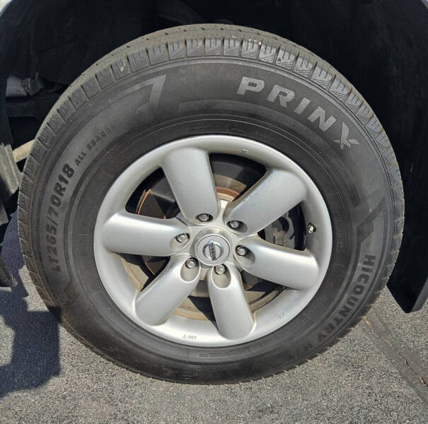 2014 Nissan Titan SV