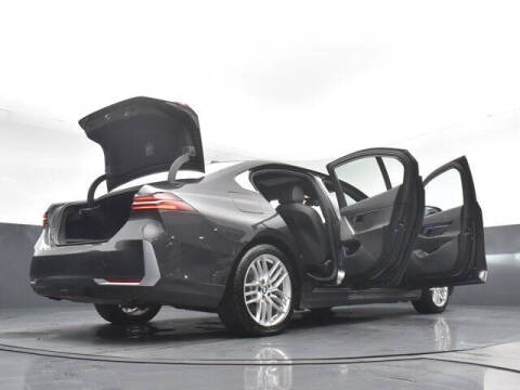 2025 BMW 5 Series 540i xDrive