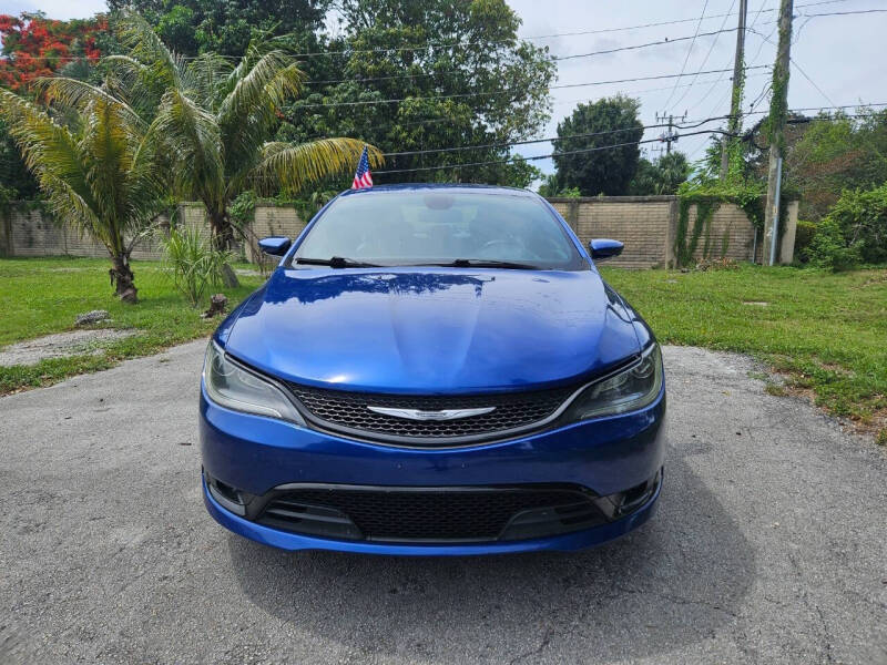 2015 Chrysler 200 S