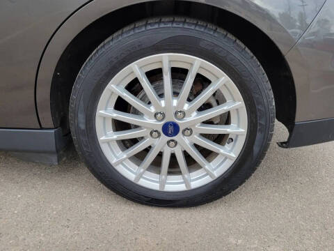 2016 Ford C-MAX Hybrid SE