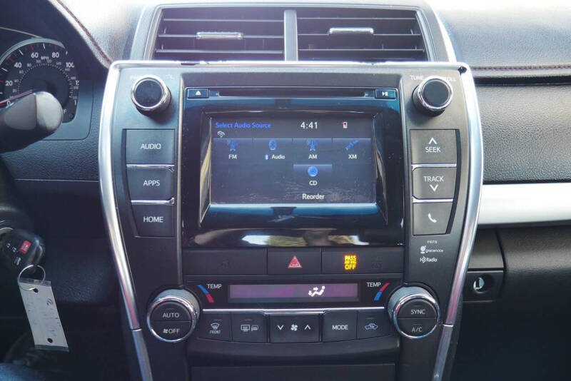 2015 Toyota Camry XSE