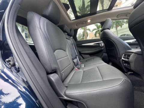 2019 Infiniti QX50 Essential