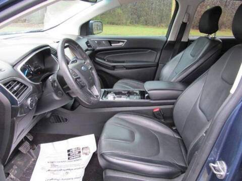 2019 Ford Edge Titanium