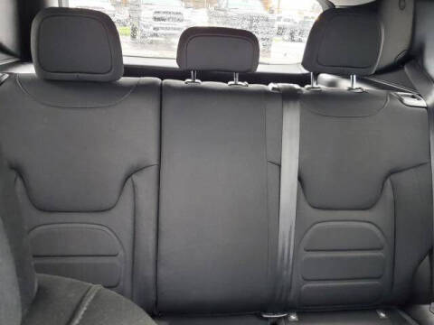 2017 Jeep Renegade Altitude